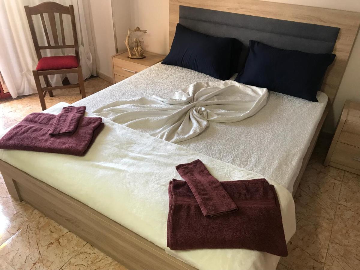 Maison Centre Shkodra Kültér fotó